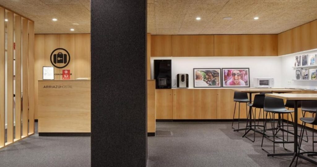 Hostal Arriazu Pamplona Camino de Santiago Frances 6 1024x538