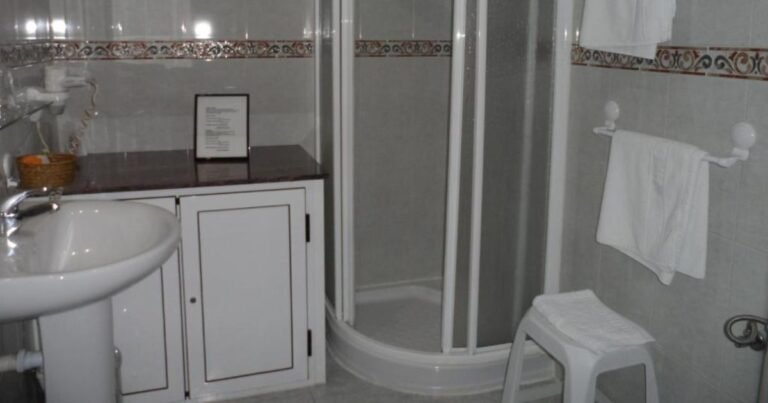 Hostal Coruna Astorga Camino de Santiago Frances 12 768x403