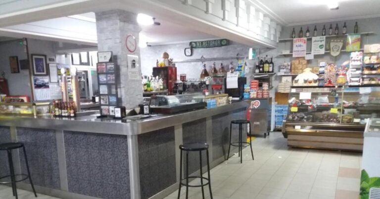 Hostal Delfin Astorga Camino de Santiago Frances 2 768x403