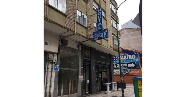 Hostal Hilton Burgos Camino de Santiago Frances 2 768x403