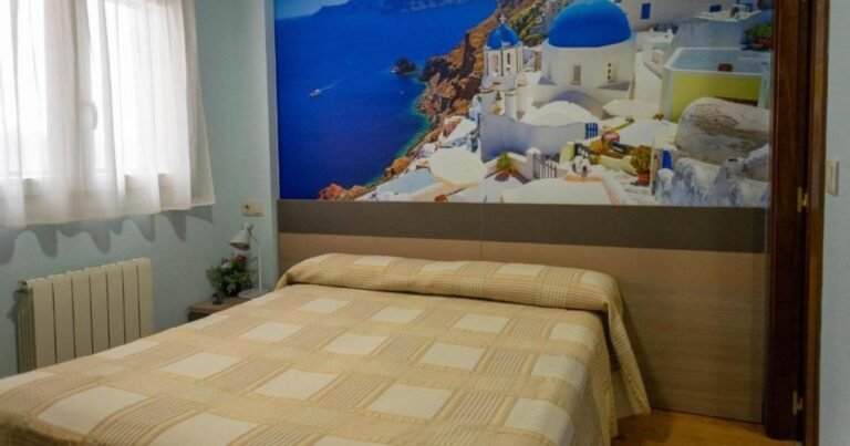 Hostal La Fuente Rabe de las Calzadas Camino de Santiago Frances 2 768x403