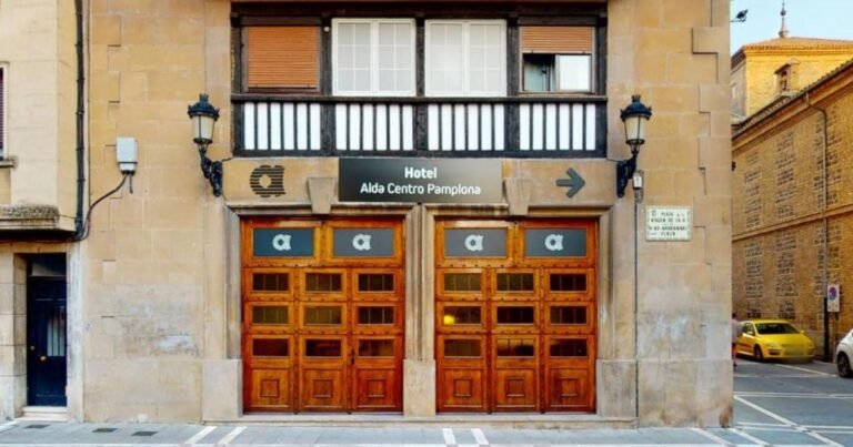 Hotel Alda Centro Pamplona Camino de Santiago Frances 768x403