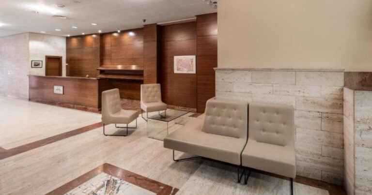 Hotel Astur Plaza Astorga Camino de Santiago Frances 8 768x403