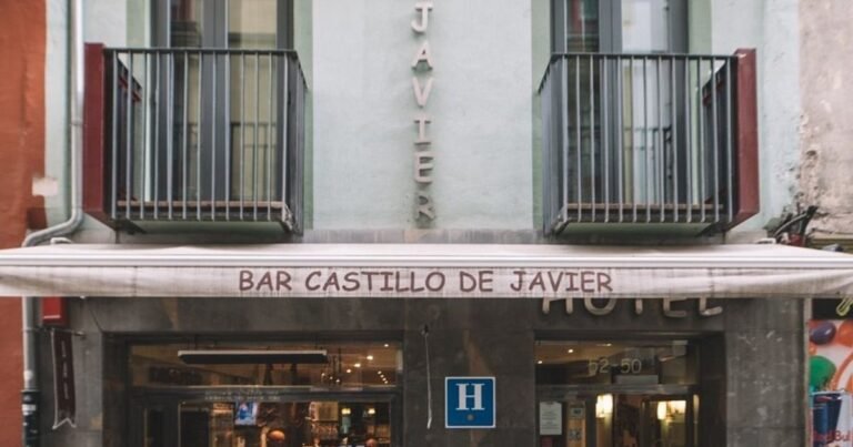 Hotel Castillo de Javier Pamplona Camino de Santiago Frances 768x403