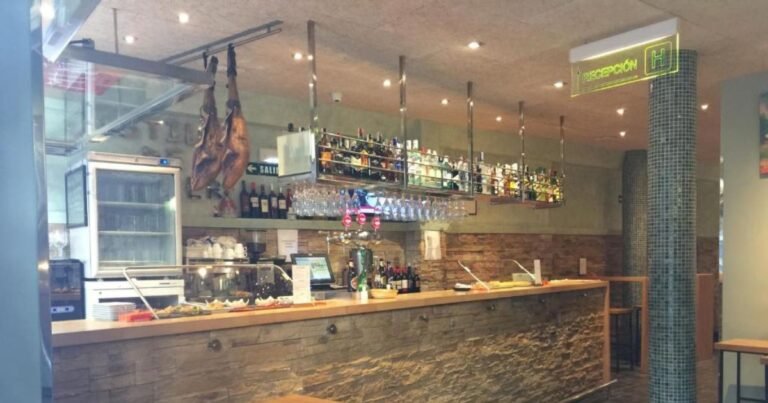 Hotel Castillo de Javier Pamplona Camino de Santiago Frances 11 768x403