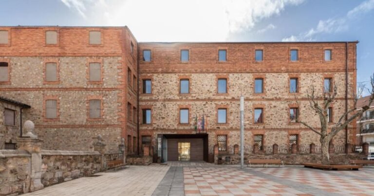 Hotel Eurostars Via de la Plata Camino de Santiago Frances 768x403