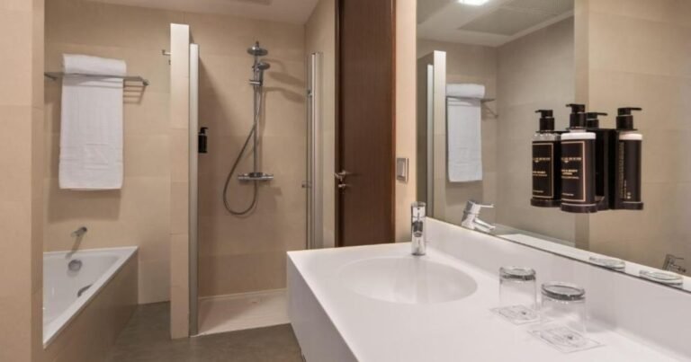 Hotel Eurostars Via de la Plata Camino de Santiago Frances 4 768x403