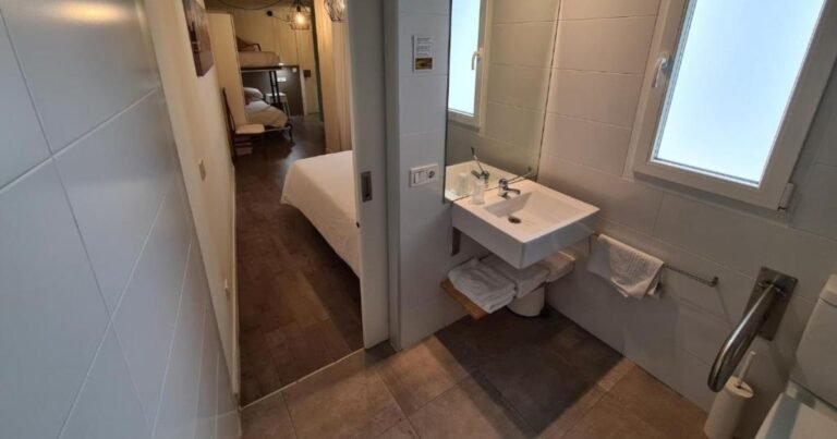 Hotel Jacobeo Burgos Camino de Santiago Frances 15 768x403