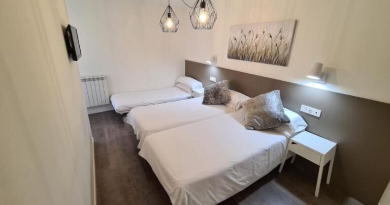 Hotel Jacobeo Burgos Camino de Santiago Frances 6 768x403