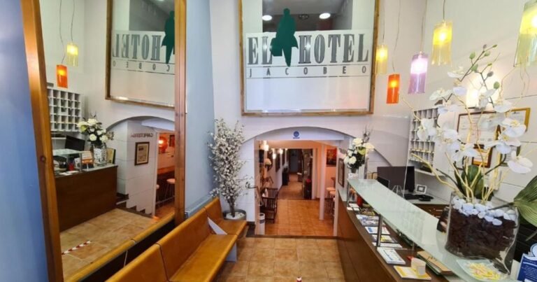 Hotel Jacobeo Burgos Camino de Santiago Frances 7 768x403