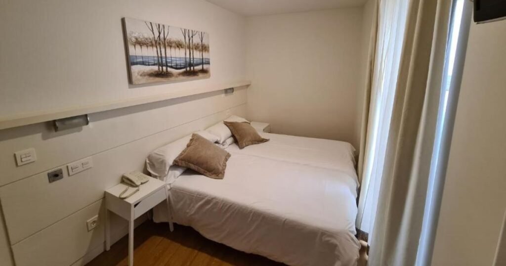 Hotel Jacobeo Burgos Camino de Santiago Frances 9 1024x538