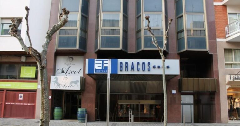 Hotel Los Bracos Logrono Camino de Santiago Frances 768x403