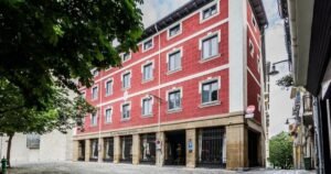 Hotel Pamplona Catedral Camino de Santiago Frances 300x158