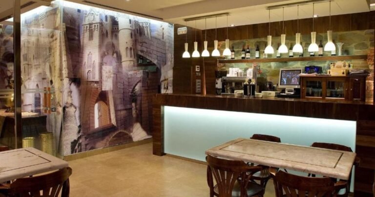 Hotel Restaurante La Peseta Astorga Camino de Santiago Frances 3 768x403