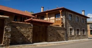 Hotel Rural La Veleta Murias de Rechivaldo Camino de Santiago Frances 3 300x158