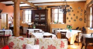 Hotel Rural La Veleta Murias de Rechivaldo Camino de Santiago Frances 4 300x158
