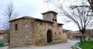 Iglesia de San Gil Abad Villamayor del Rio Camino de Santiago Frances 300x158