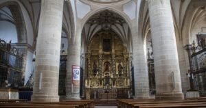 Iglesia de Santa Maria Belorado Camino de Santiago Frances 6 300x158