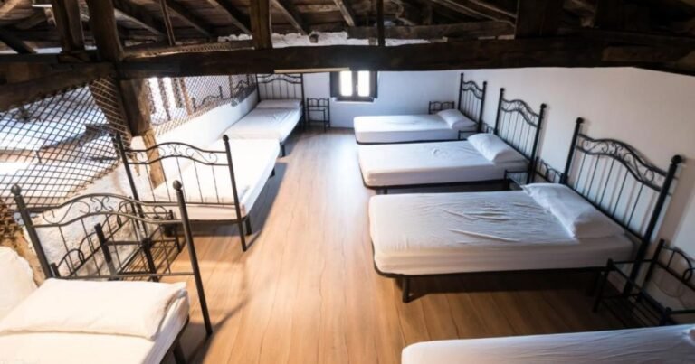 Albergue Rosalia Castrojeriz Camino de Santiago Frances 6 768x403