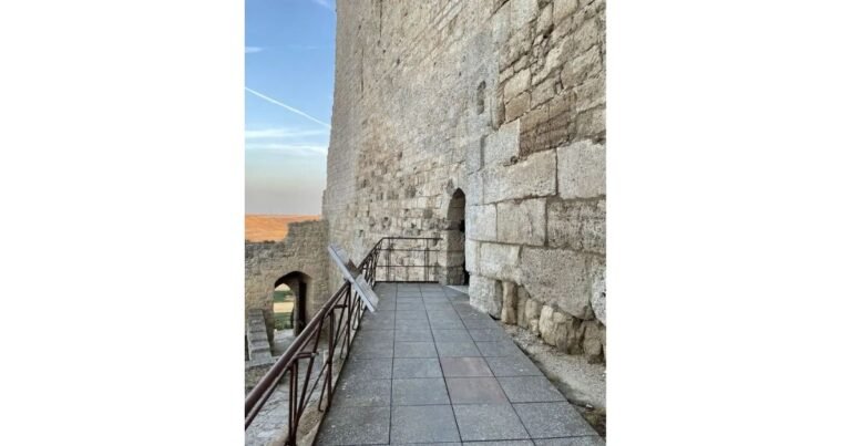 Castillo de Castrojeriz Camino de Santiago Frances 10 768x403