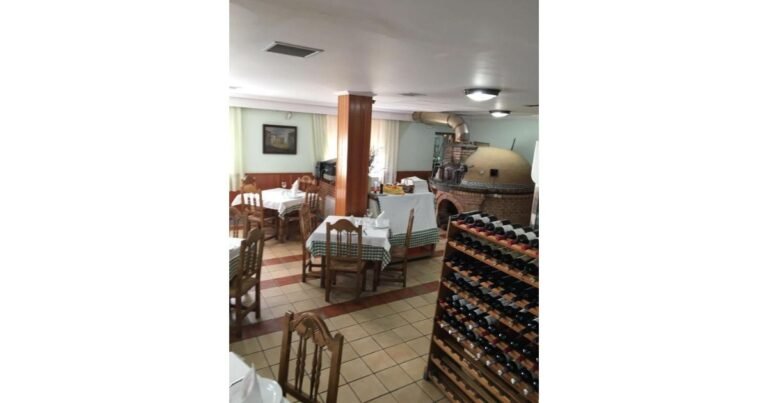 Hostal Los Chopos Osorno la Mayor Camino de Santiago Frances 5 768x403