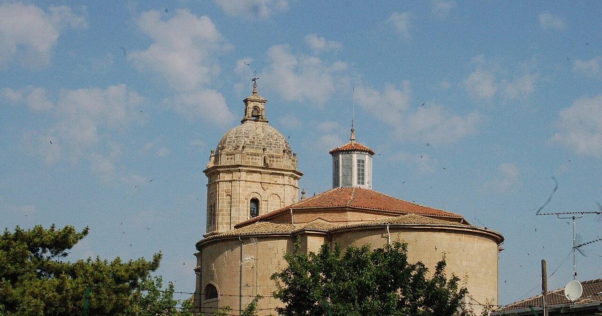 Iglesia de San Pedro Mañeru
