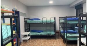 albergue la fuente casa de austria los arcos 04 dormitorio 300x158