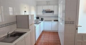 hostal albe carrion de los condes 05 300x158