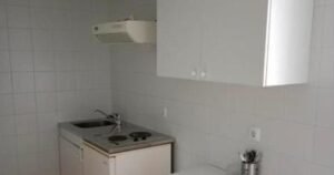 hostal camino de santiago valcarlos 09 cocina 300x158