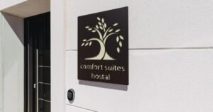 hostal comfort suites carrion de los condes 02 300x158