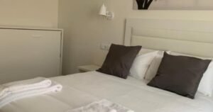 hostal comfort suites carrion de los condes 08 300x158