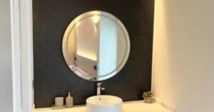 hotel rural basque irati espinal 09 bano lavabo 300x158